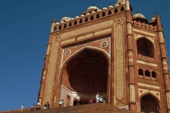 itinerary_fathepur_bulanddawraza Golden Triangle Tour with Varanasi