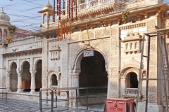 itinerary_deshnoke_temple_inside Colorful Rajasthan Tour Package